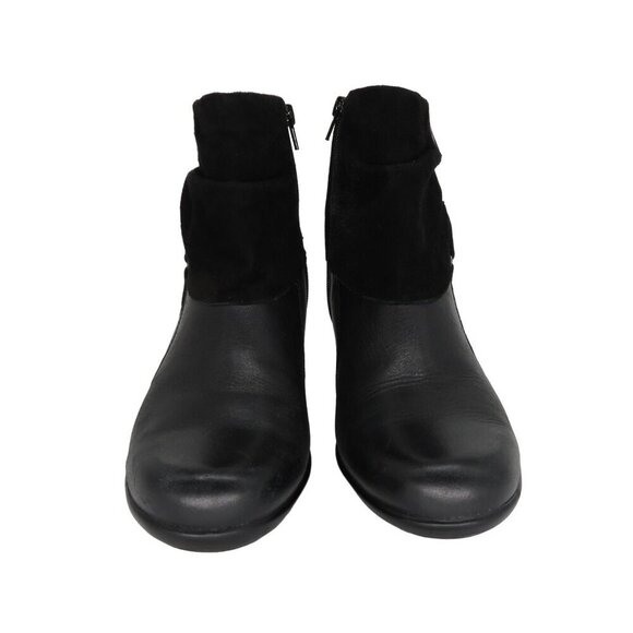 CLARKS Women's Black Suede & Smooth Leather Buckle Ankle Booties Size 9M - Picture 4 of 11